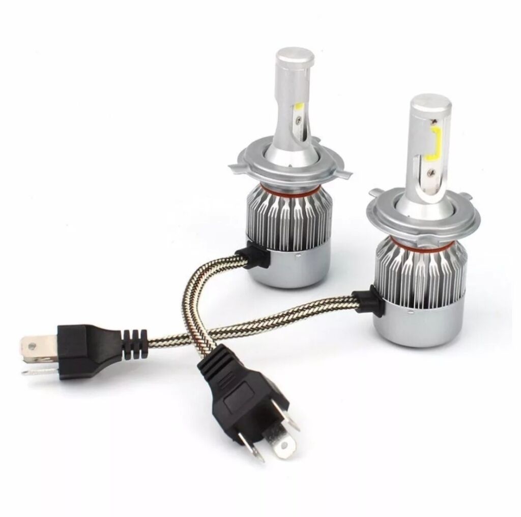 Лед лампочки. Led Headlight c6 h4 6000k. Лед лампы с6 н4. Автомобильные лампы led Headlight c6 h4. Лед лампы h7 c6.