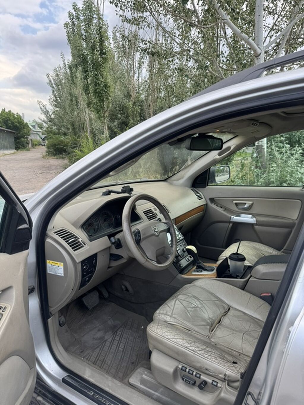 Volvo XC90: 2004 г., 2.5 л, Автомат, Бензин, Кроссовер: фото 2
