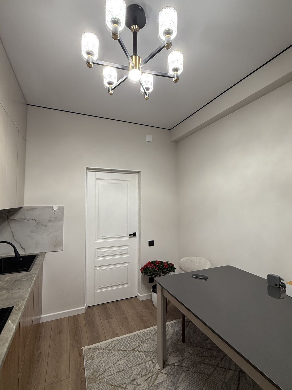 2 комнаты, 56 м², 14 этаж, Евроремонт: фото 4