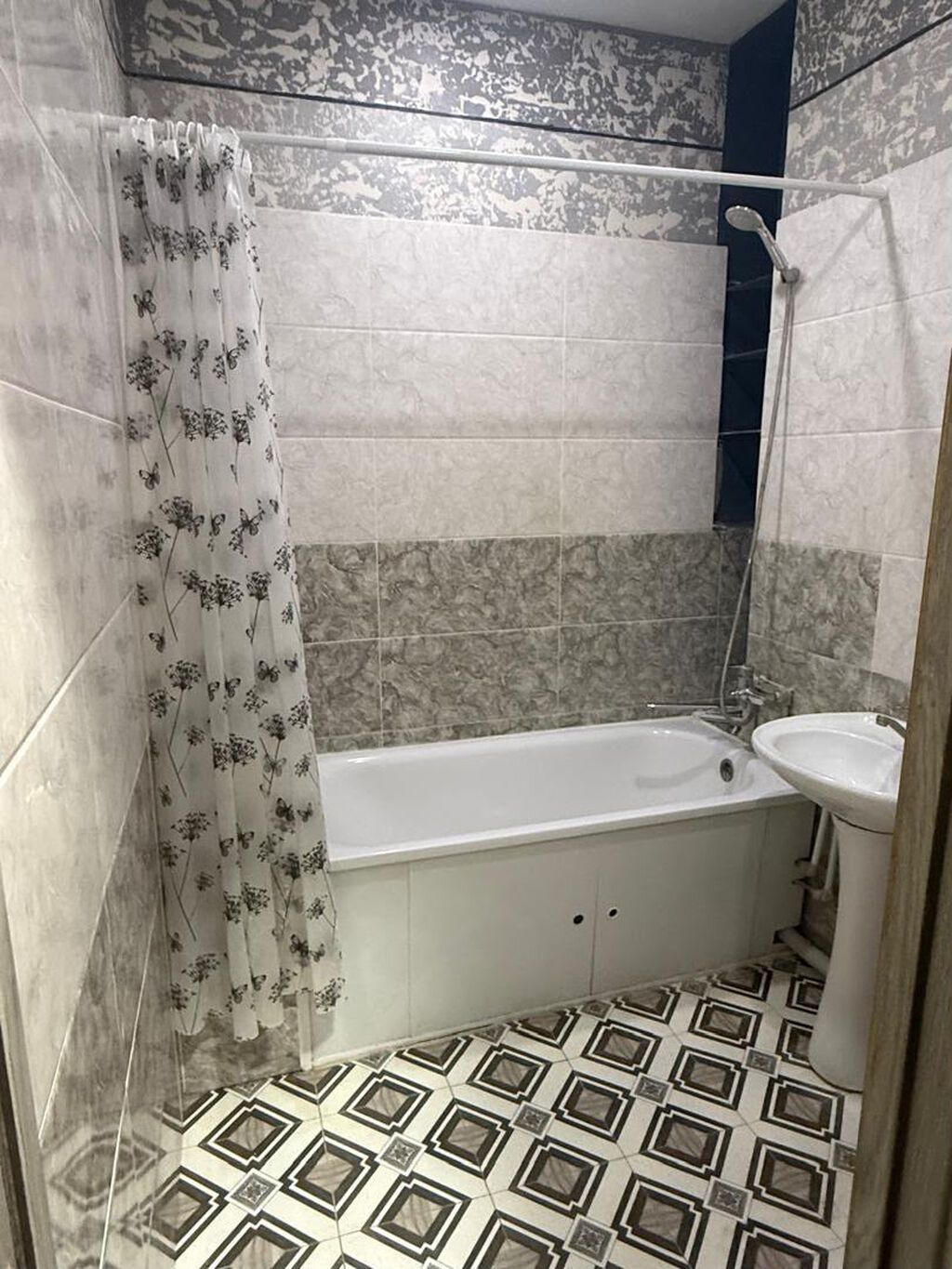 3 комнаты, 83 м², Кок-Жар ж/м 108 серия, 4 этаж, Евроремонт: фото 4