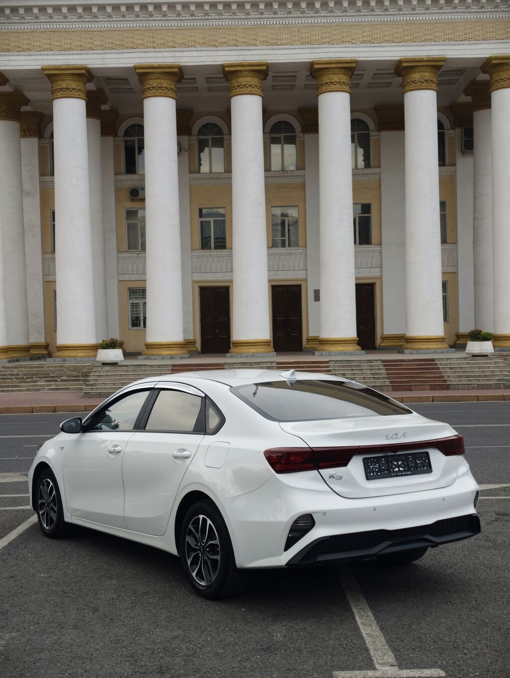 Kia K3: 2021 г., 1.6 л, Вариатор, Бензин, Седан: фото 3