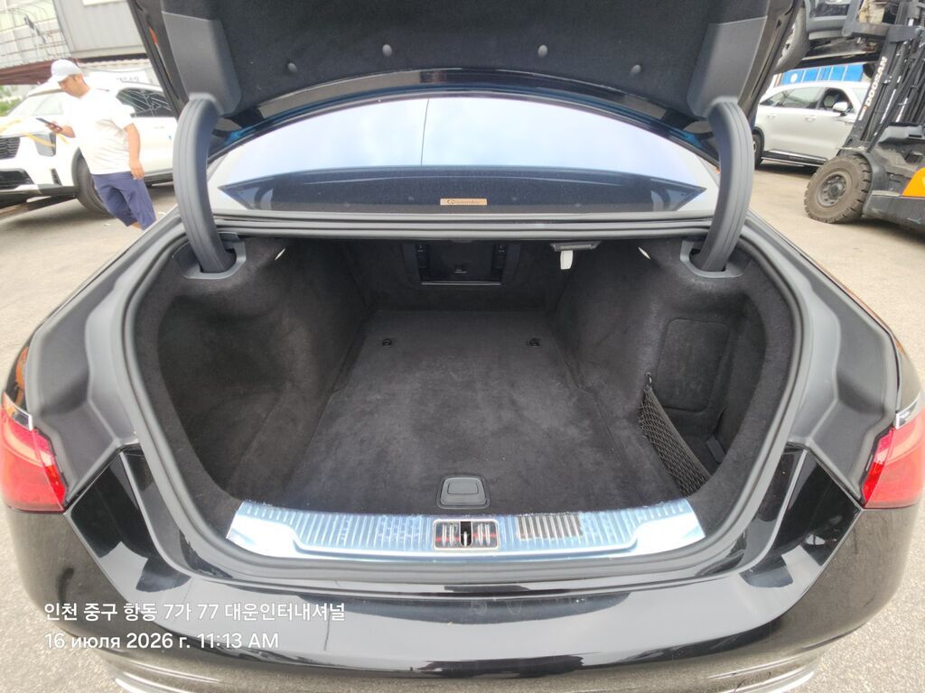 Mercedes-Benz S-Class: 2021 г., 4 л, Автомат, Бензин, Седан: фото 8