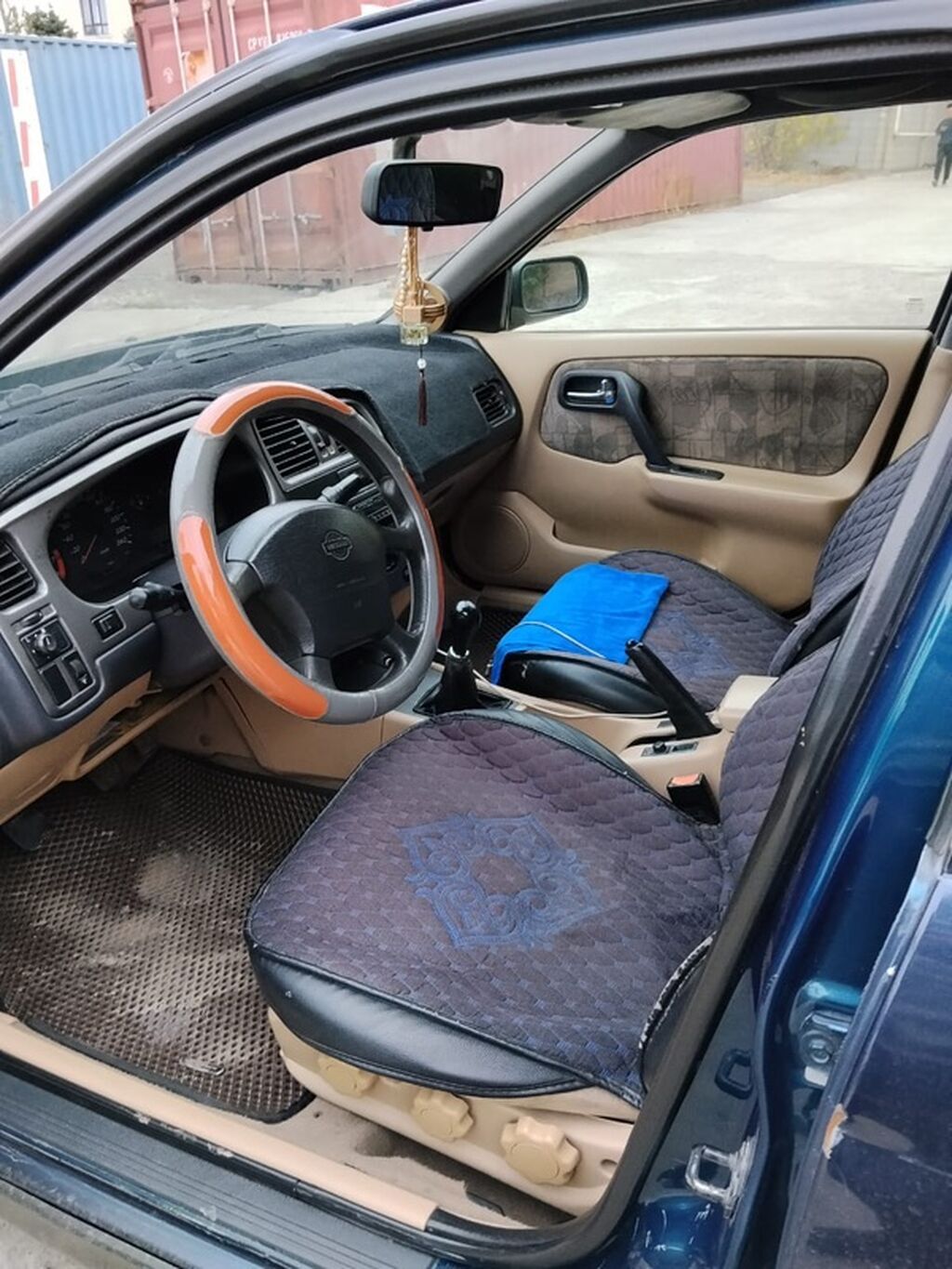 Nissan Primera: 2001 г., 1.8 л, Механика, Бензин, Седан: фото 7
