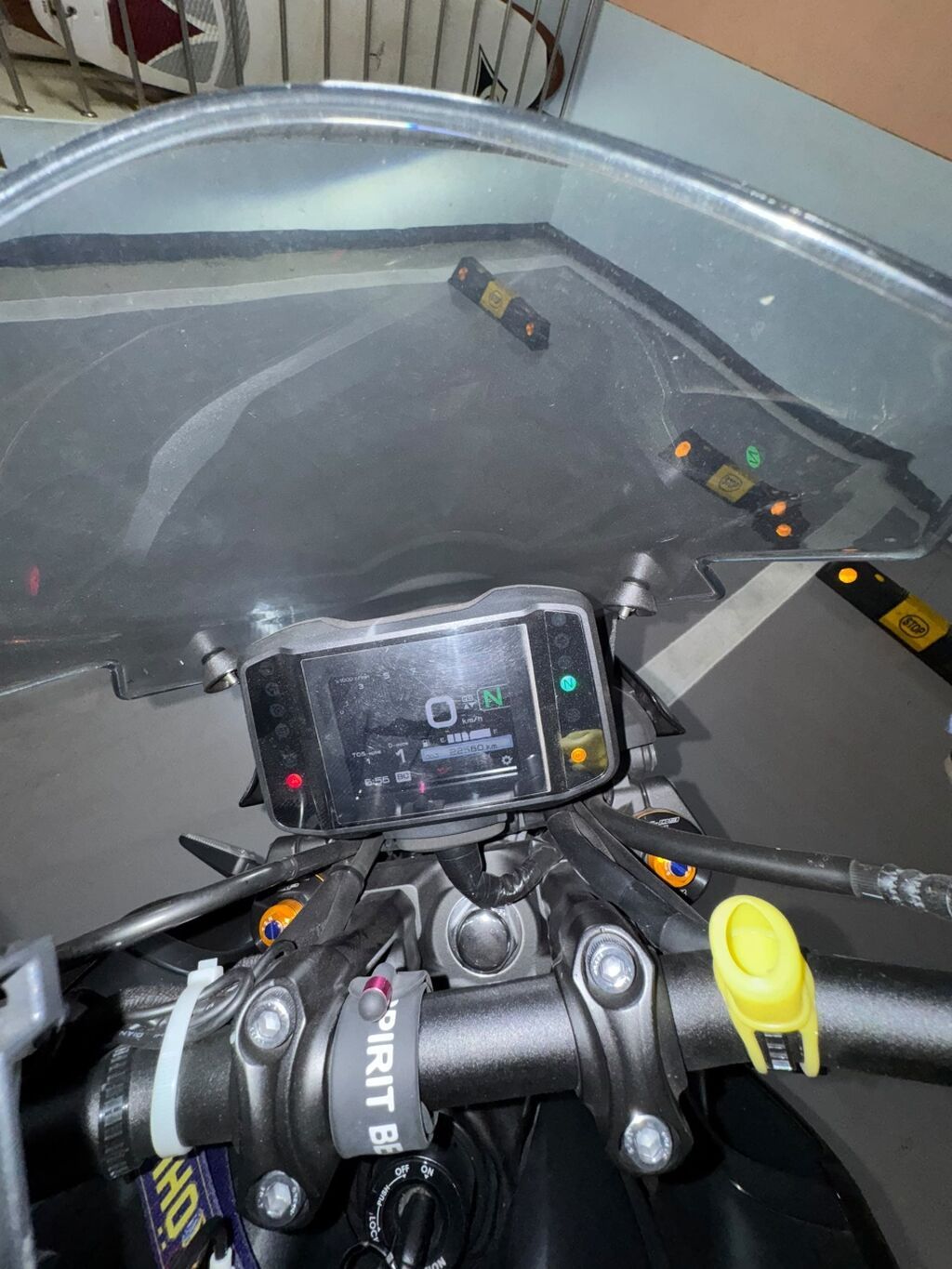 Yamaha MT‑09 SP (поколение с USD-вилкой золотого цвета) Новы: фото 7