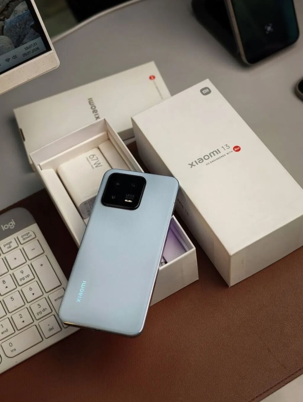 Смартфон Xiaomi 13 флагман азият только английский язык: фото 2