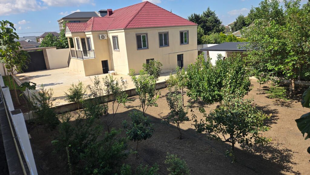 5 otaqlı, 326 kv. m, Kredit var, Yeni təmirli
