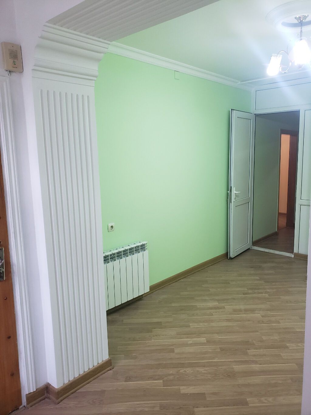 Binəqədi rayonu, 9-cu mikrorayon, Mircəlal küçəsində 4 otaqlı ofis