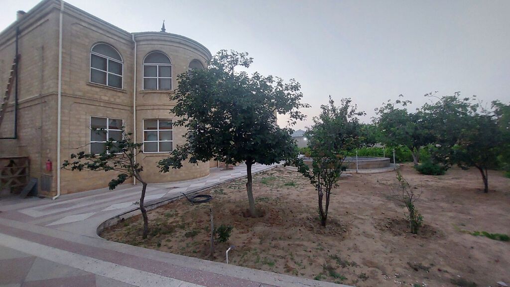 Həyət evi, 10 otaqlı, 700 m², satılır, Bakı — 4
