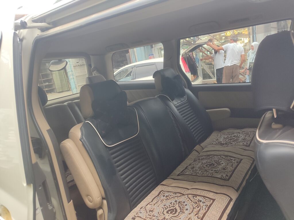 Toyota Alphard: 2007 г., 3 л, Автомат, Газ, Минивэн: фото 5