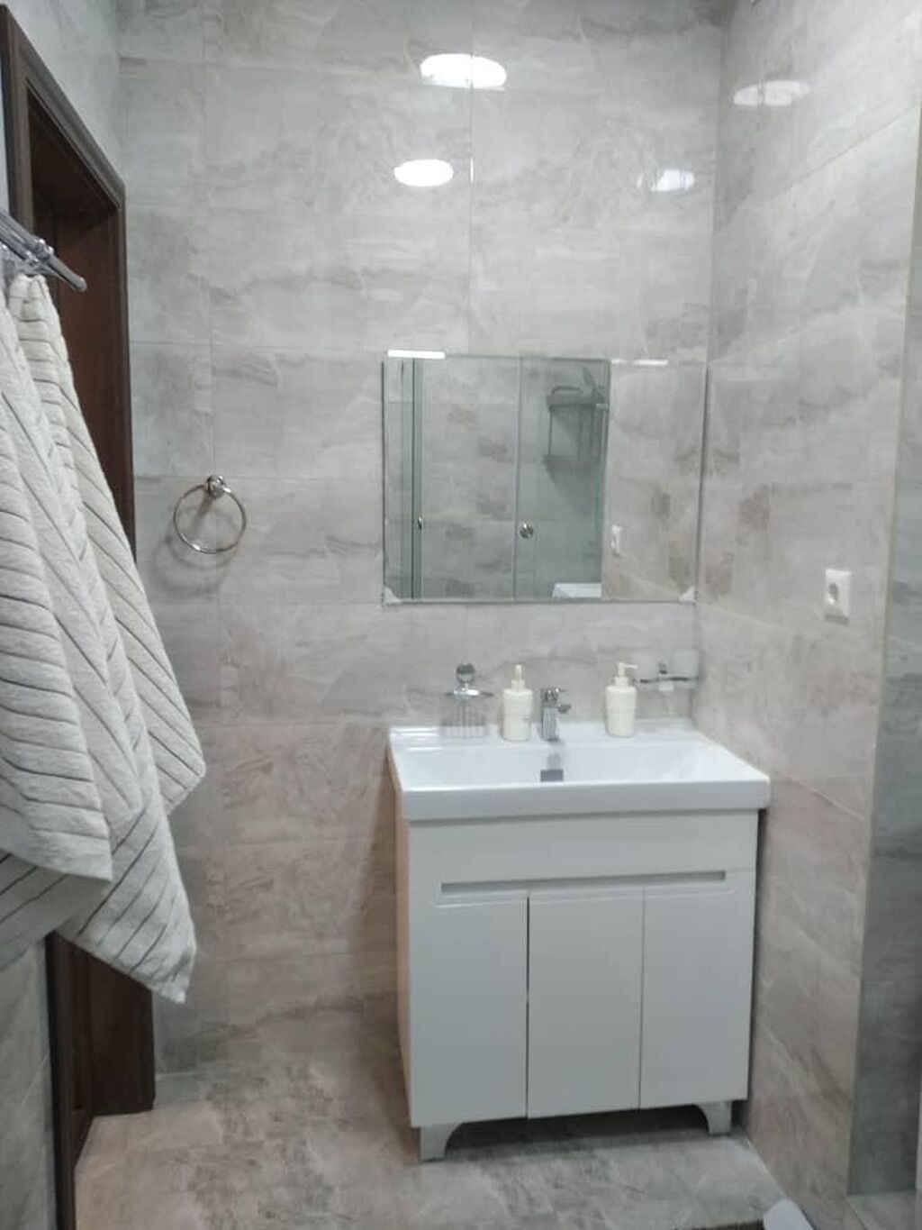 2 комнаты, Бишкек Парк ТРЦ, Душевая кабина, Бронь, Бытовая техника, фото 6