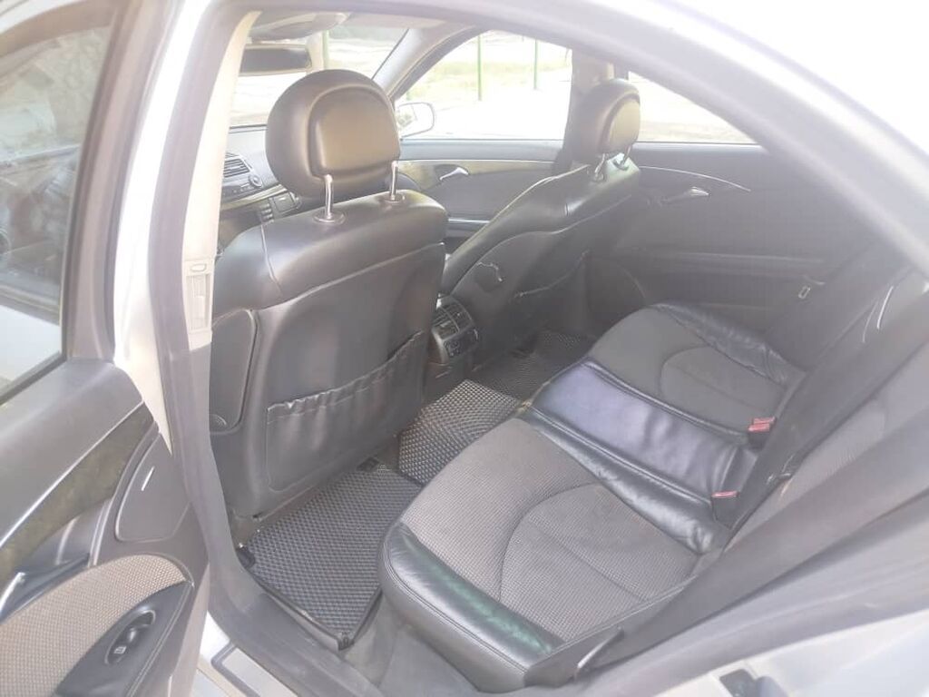 Mercedes-Benz E-Class: 2003 г., 3.2 л, Автомат, Дизель, Седан: фото 8