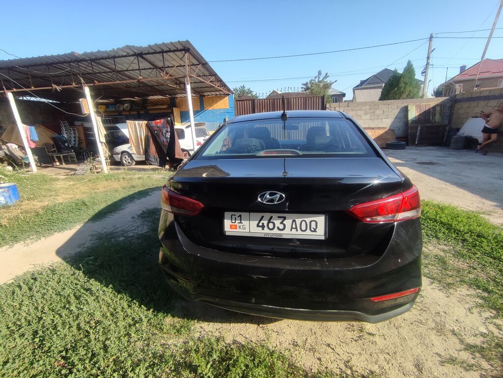 Hyundai Solaris: 2017 г., 1.4 л, Автомат, Бензин, Седан: фото 4