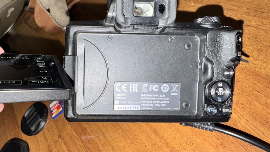 Камера Canon EOS M50 с комплектным зум‑объективом EF‑M 15–45mm: фото 5