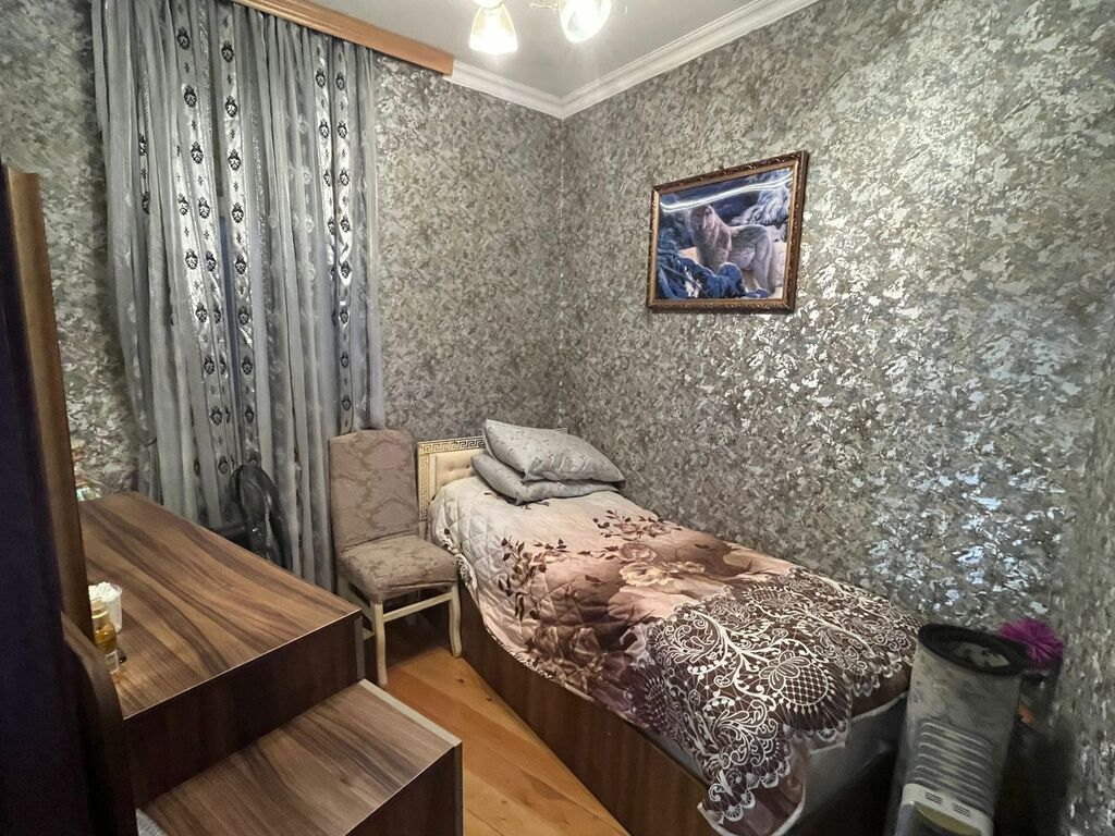 Binəqədi qəs. 2 otaqlı, 40 kv. m, Kredit var, Yeni təmirli