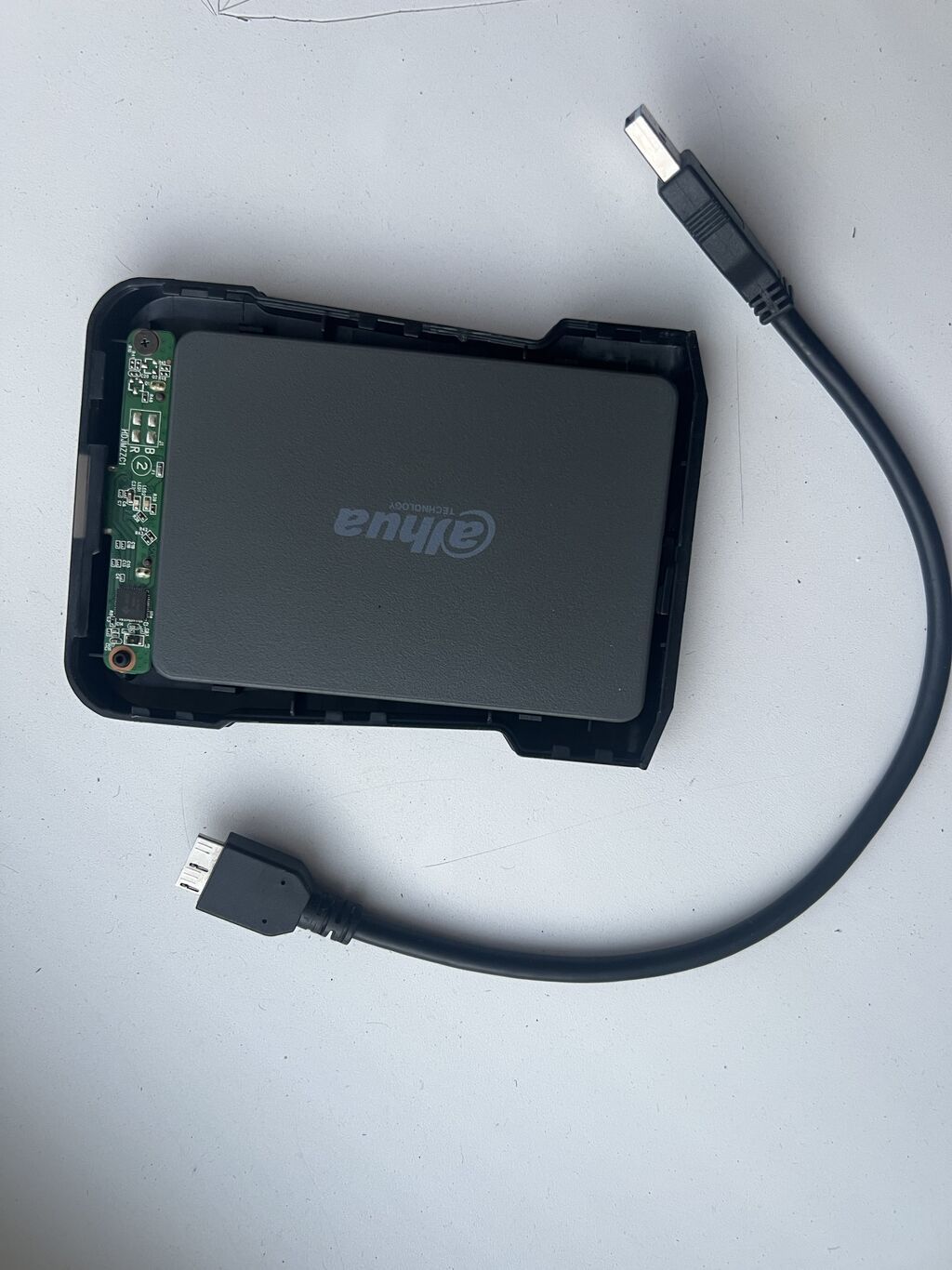 Внешний жесткий диск на 512GB Пользовались мало, для хранение данных — фото 3
