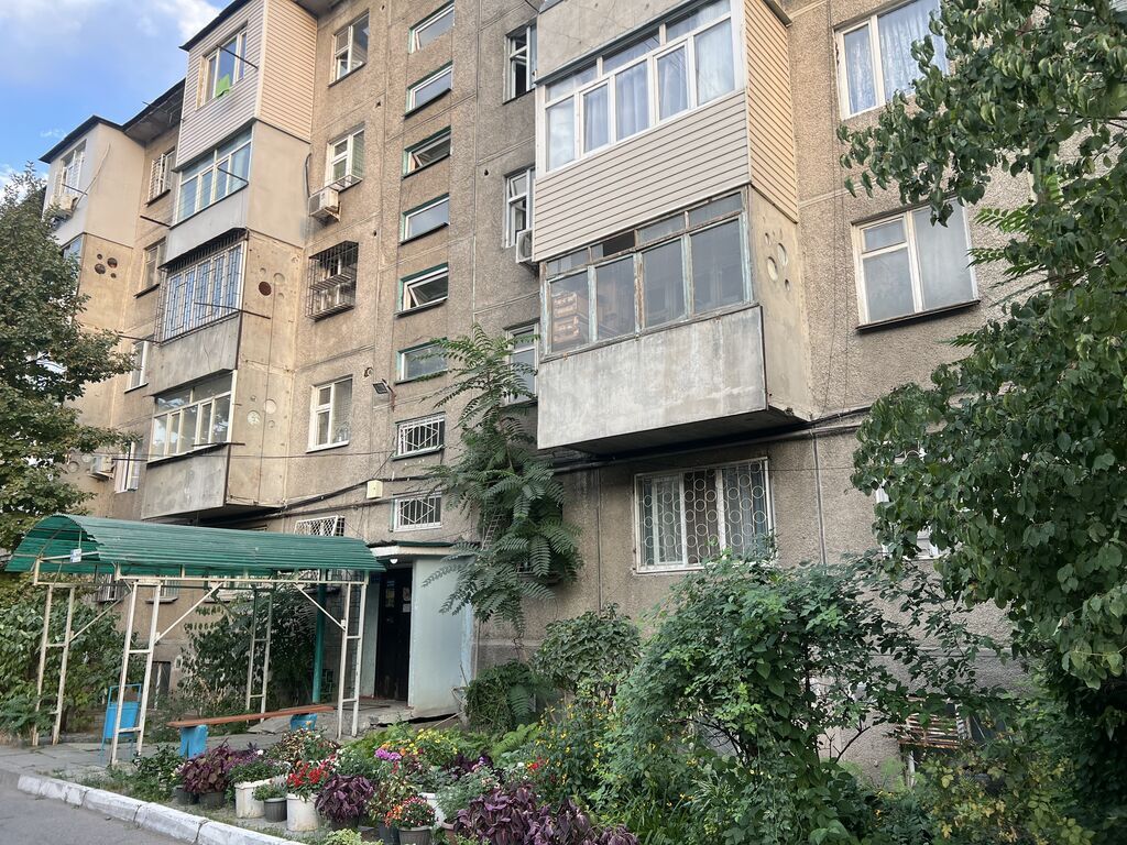 2 комнаты, 44 м², Кок-Жар мкр 104 серия, 4 этаж, Косметический ремонт: фото 1