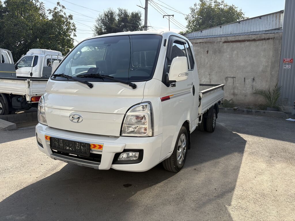 Hyundai Porter: 2022 г., 2.5 л, Типтроник, Дизель, Бус: фото 2