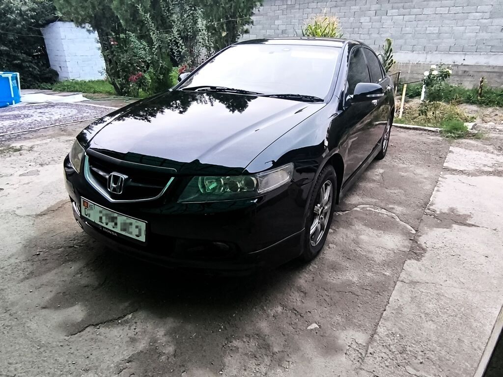 Honda Accord: 2003 г., 2 л, Автомат, Бензин, Седан: фото 2
