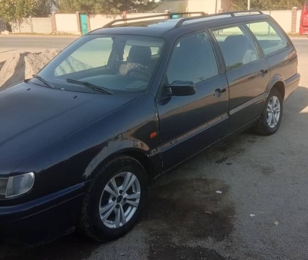 Volkswagen Passat Variant: 1994 г., 1.8 л, Механика, Бензин, Универсал: фото 4
