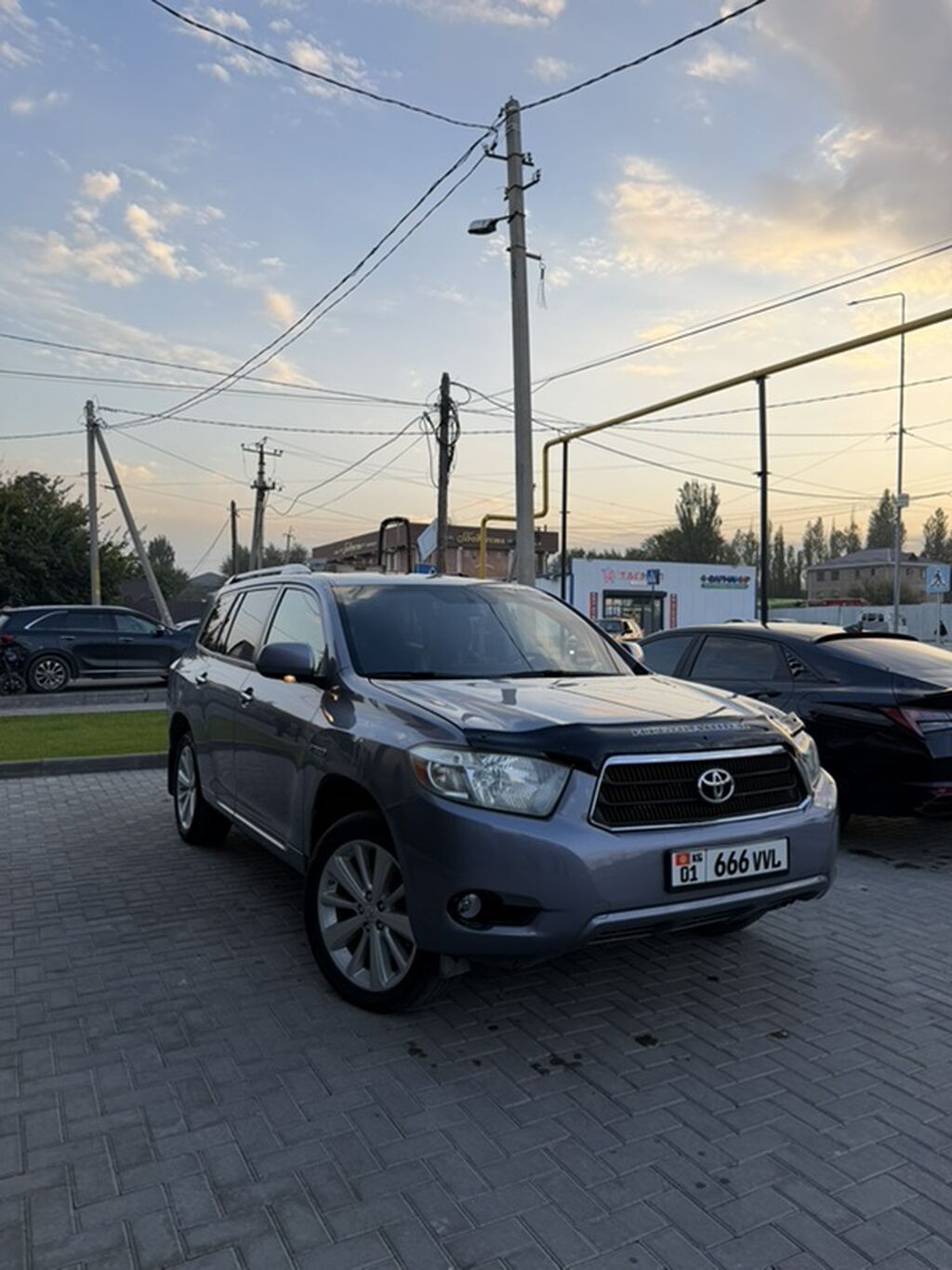 Toyota Highlander: 2008 г., 3.3 л, Гибрид: фото 2