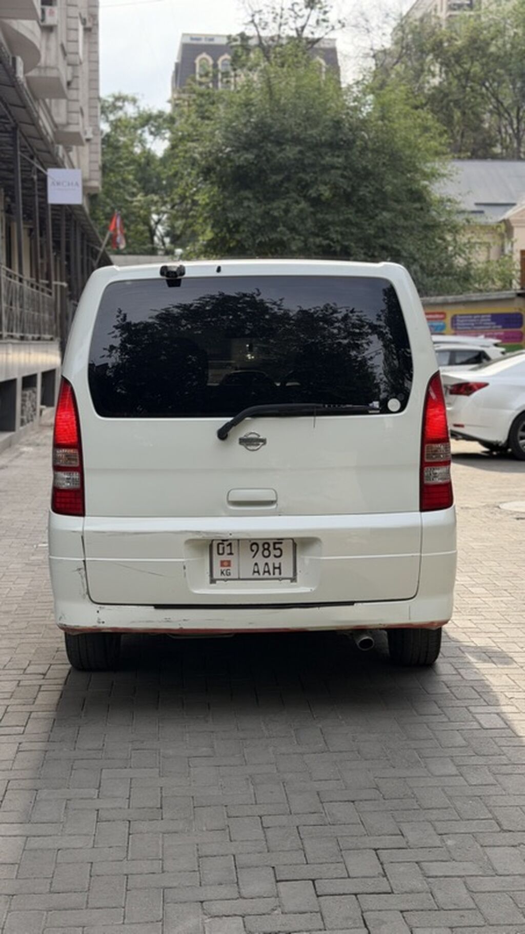 Nissan Serena: 2002 г., 2 л, Автомат, Бензин, Минивэн: фото 4