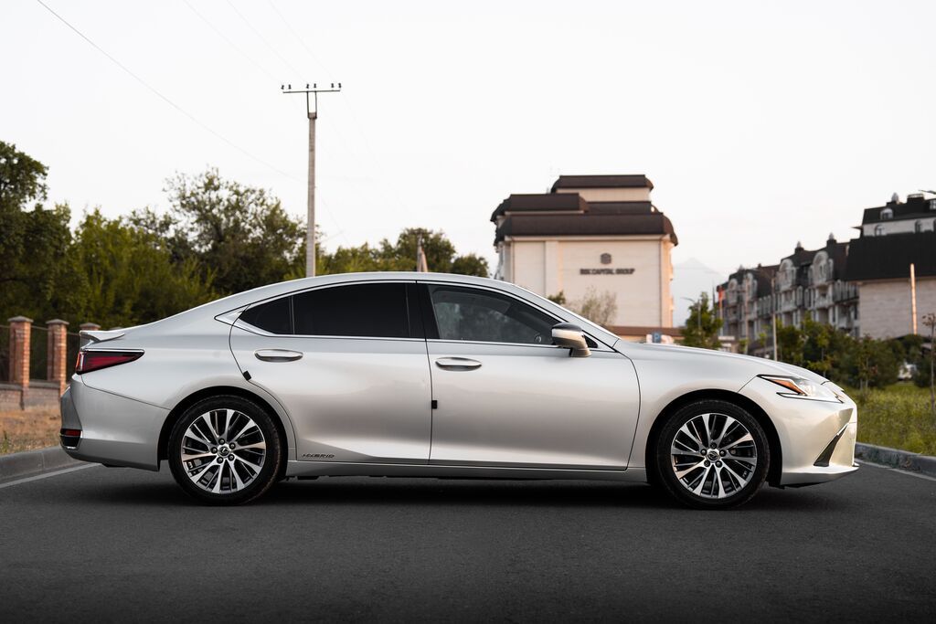 Lexus ES: 2019 г., 2.5 л, Автомат, Гибрид, Седан: фото 5