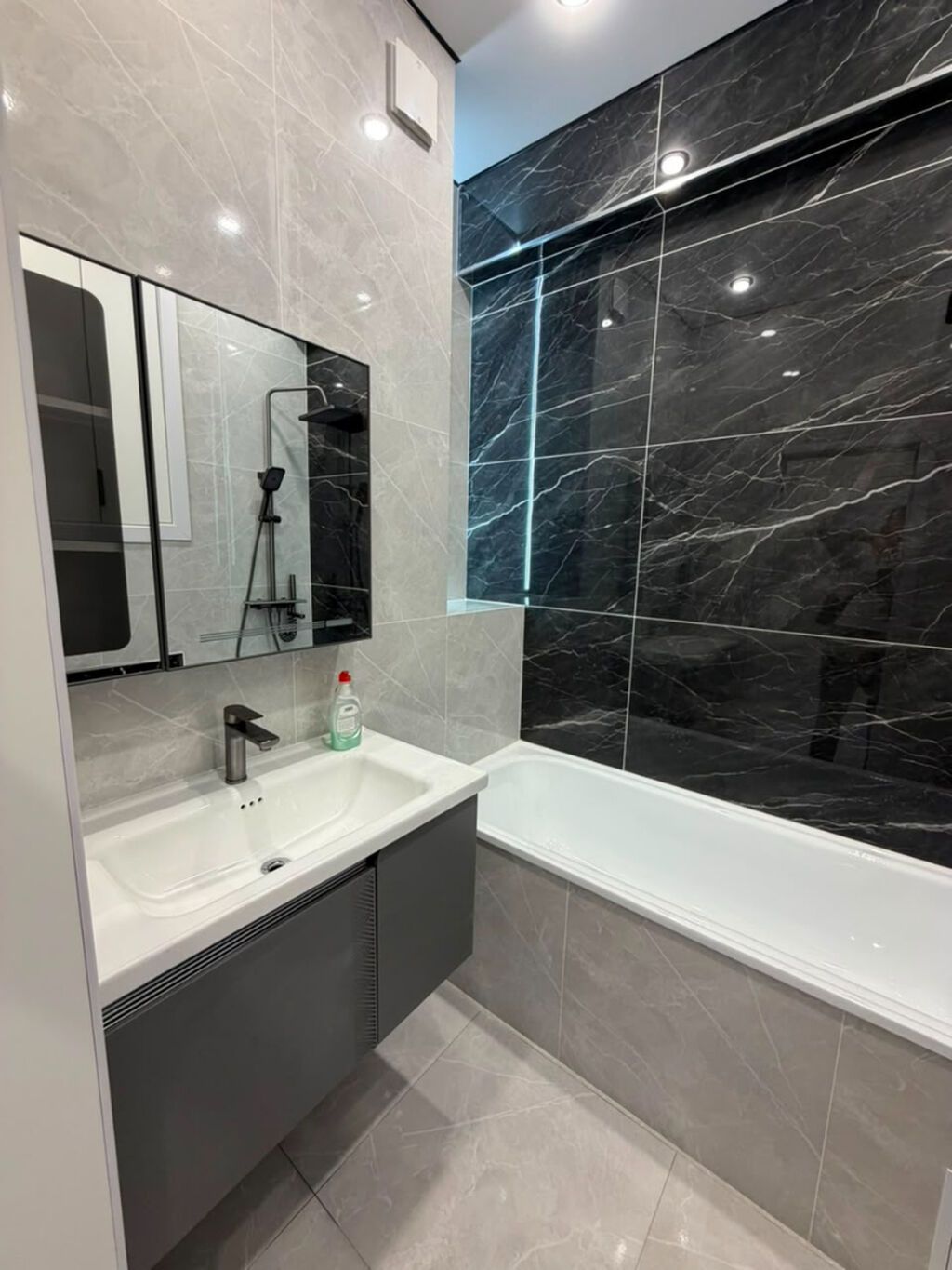 2 комнаты, 67 м², ул. Горького / Алматинка Элитка, 11 этаж, Евроремонт: фото 2