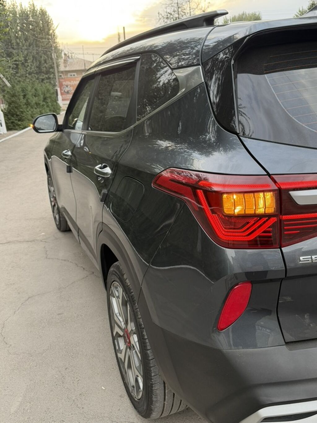 Kia Seltos: 2019 г., 1.6 л, Автомат, Бензин, Кроссовер: фото 3