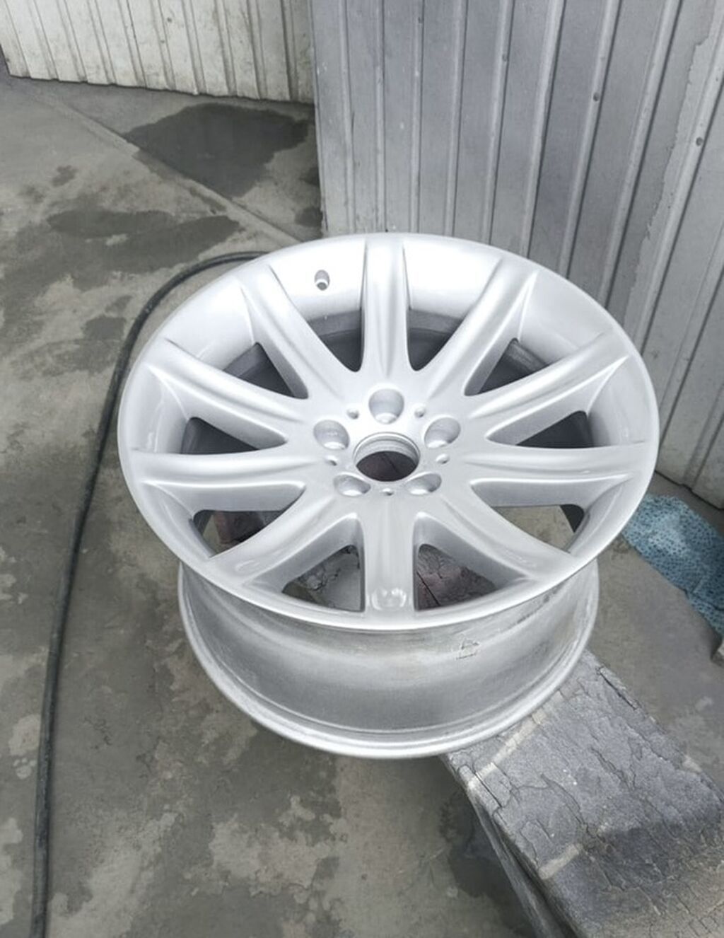 Продаю диски 95 стиль R19 Диск задний 10J