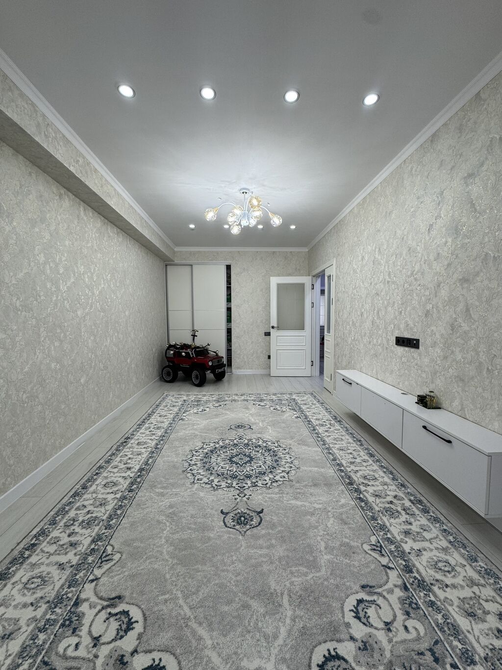 3 комнаты, 80 м², Восток-5 мкр Элитка, 9 этаж, Евроремонт: фото 5