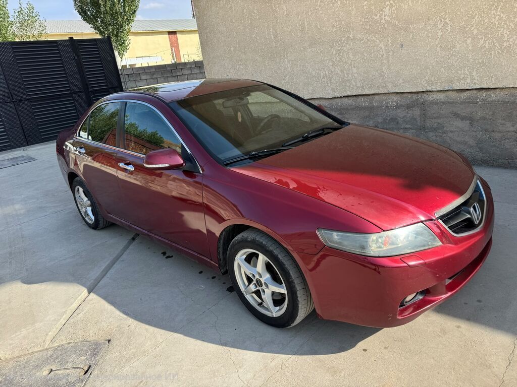 Honda Accord: 2004 г., 2.4 л, Автомат, Бензин, Седан: фото 2