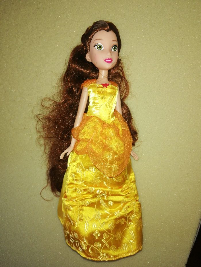 Figurine: Disney princess Belle, lepotica nikad koriscena, samo bez kutije na lalafo.rs Disney princess Belle, lepotica nikad koriscena, samo bez kutije - Nis