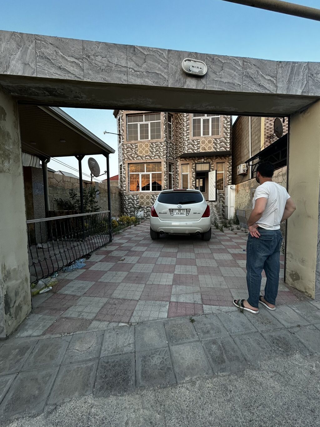 5 otaqlı, 150 kv. m, Kredit var, Yeni təmirli