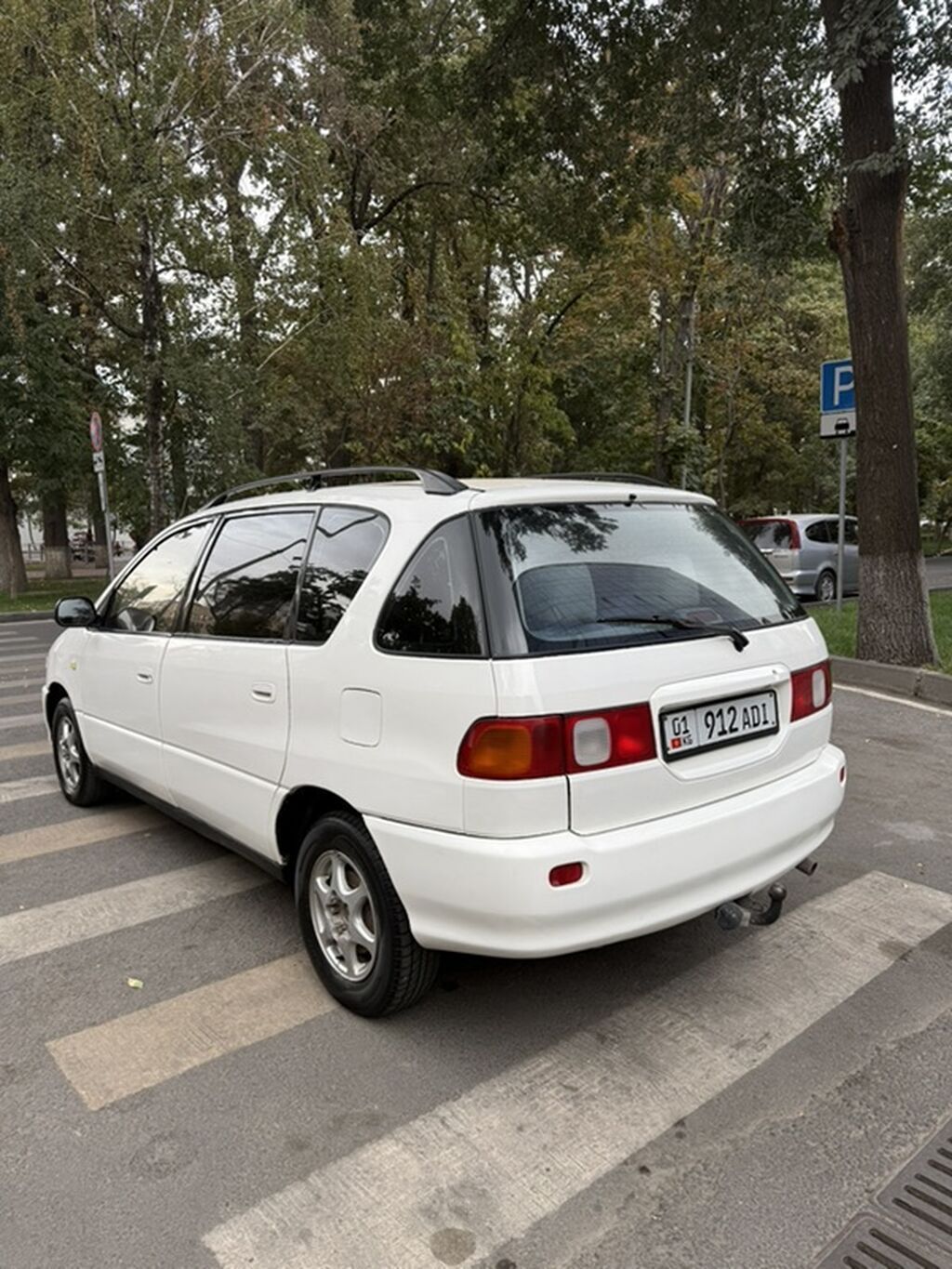 Toyota Picnic: 1996 г., 2 л, Автомат, Бензин, Минивэн: фото 6