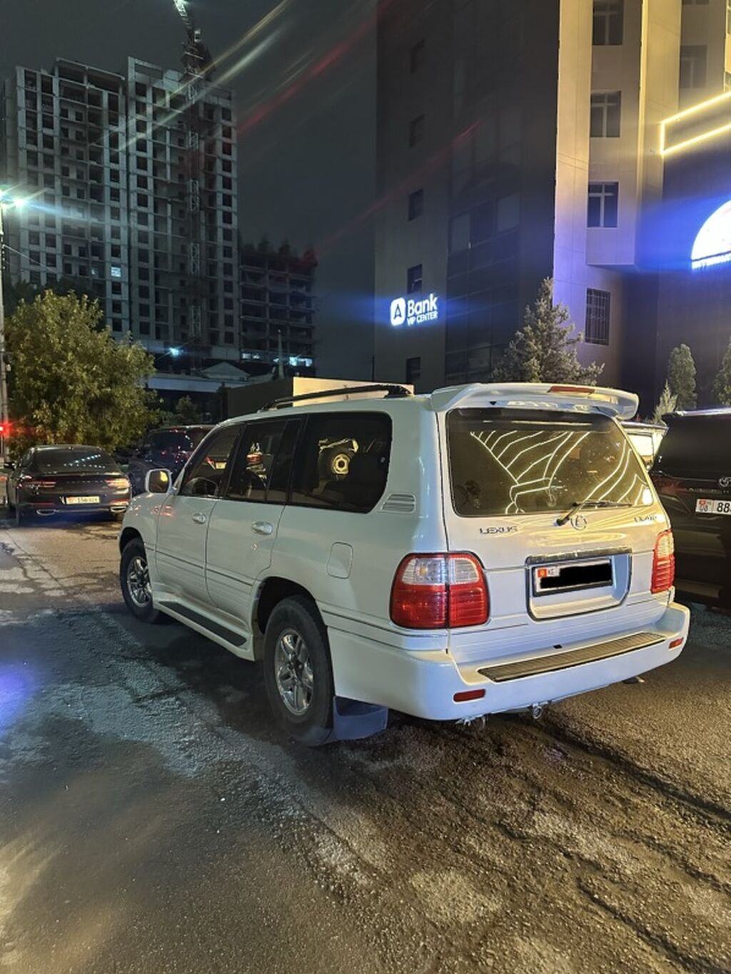 Lexus LX: 2003 г., 4.7 л, Автомат, Газ, Внедорожник: фото 4