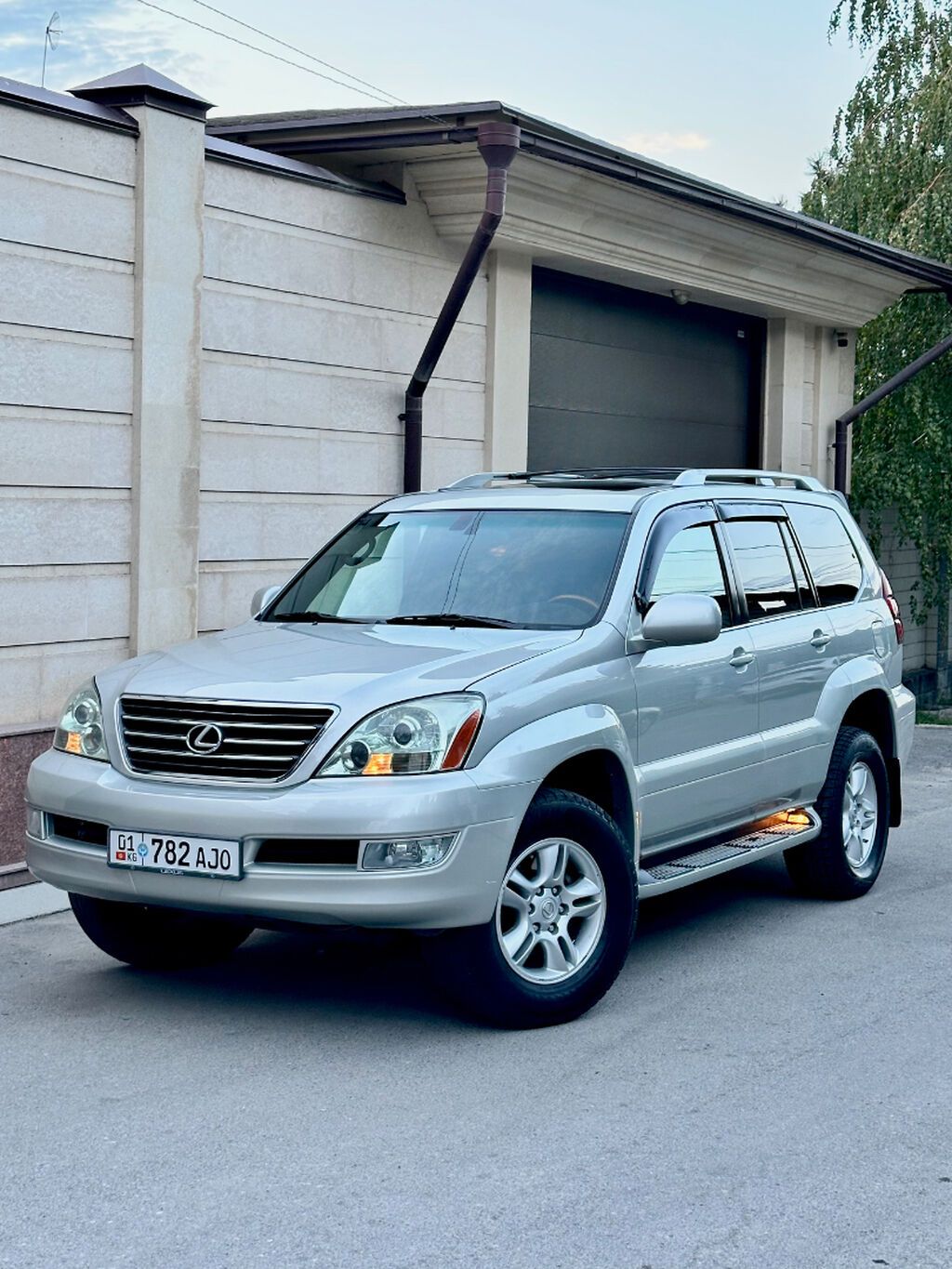 Lexus GX: 2004 г., Автомат, Газ, Внедорожник: фото 2