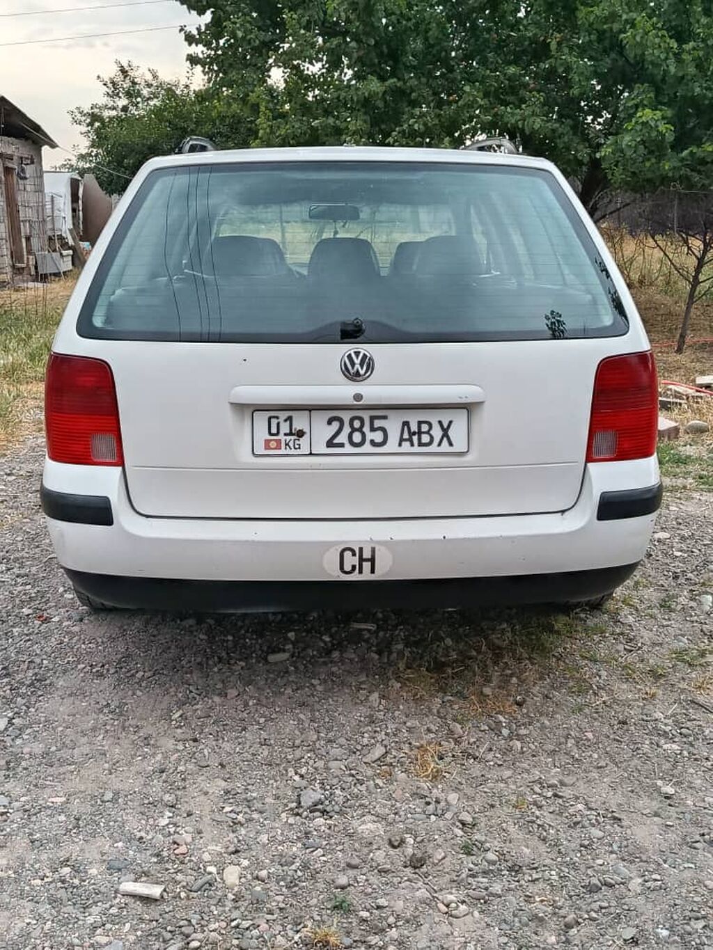 Volkswagen Passat Variant: 2000 г., 1.8 л, Механика, Бензин, Универсал: фото 4