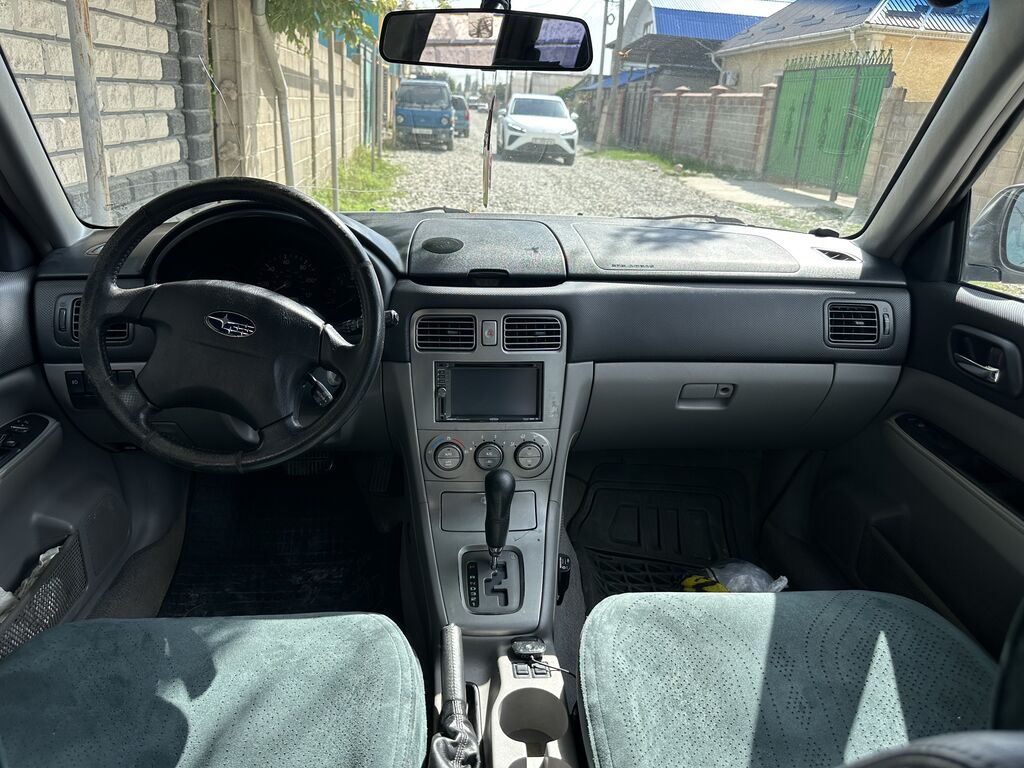 Subaru Forester: 2004 г., 2.5 л, Автомат, Бензин, Универсал: фото 4