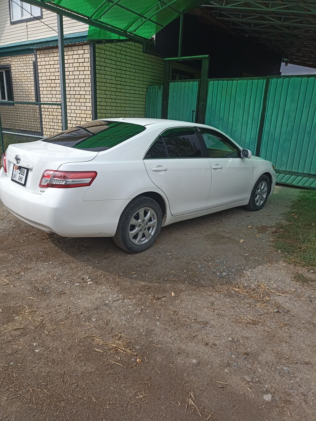 Toyota Camry: 2011 г., 2.5 л, Автомат, Бензин, Седан: фото 3