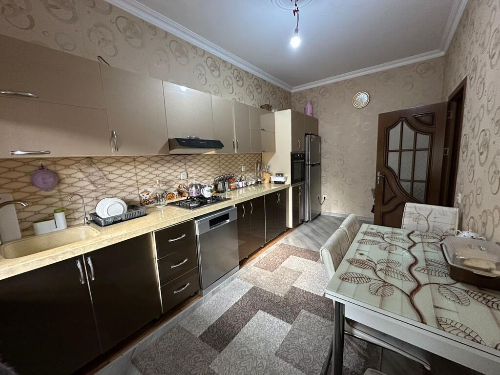 Suraxanı 5 otaqlı, 201 kv. m, Yeni təmirli