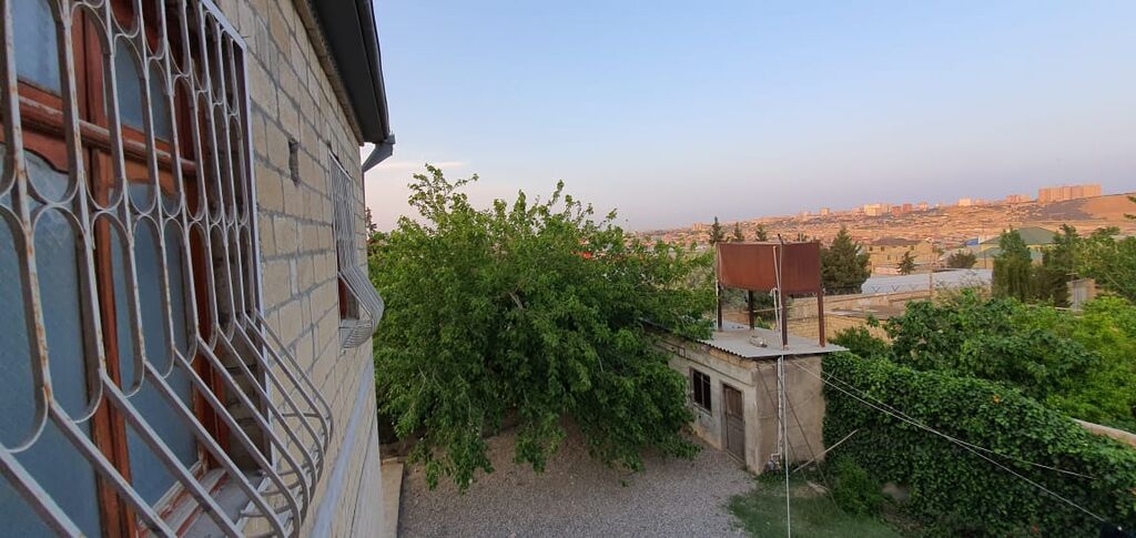 Sulutəpə qəs. 8 otaq, 300 kv. m, Orta təmir