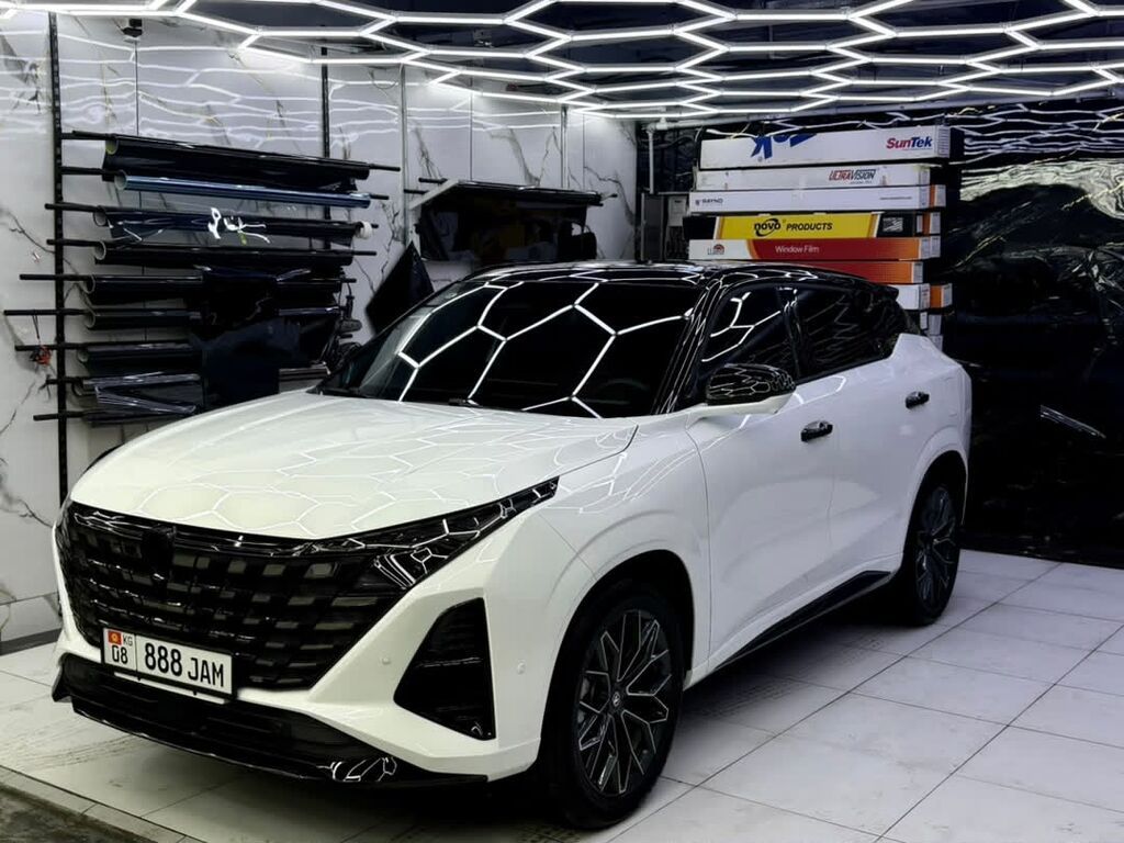 Changan Uni-Z: 2026 г., 1.5 л, Робот, Бензин, Внедорожник: фото 3