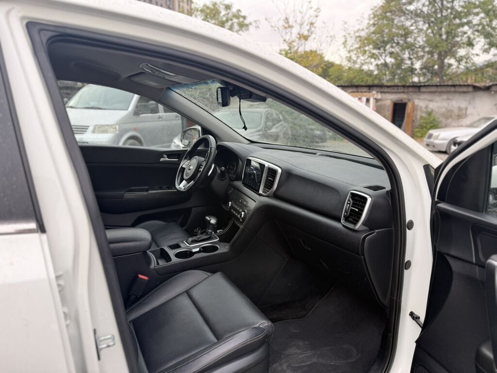 Kia Sportage: 2020 г., 2 л, Автомат, Дизель, Кроссовер: фото 6