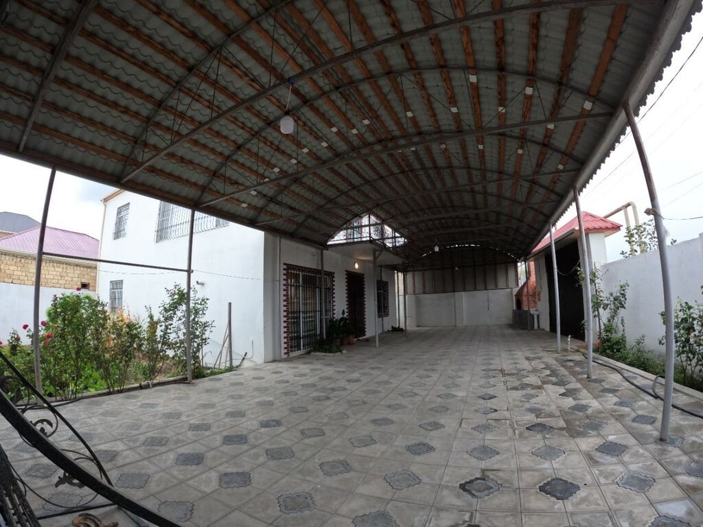 Maştağa qəs. 7 otaqlı, 300 kv. m, Yeni təmirli