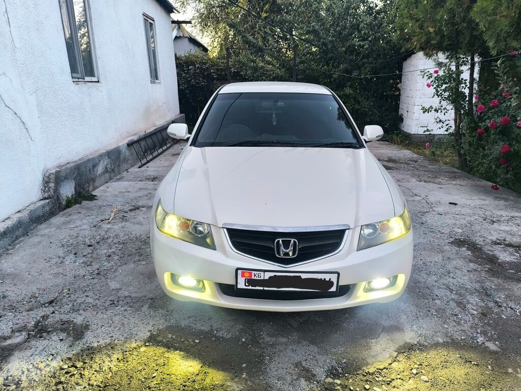 Honda Accord: 2004 г., 2 л, Автомат, Бензин, Седан: фото 7