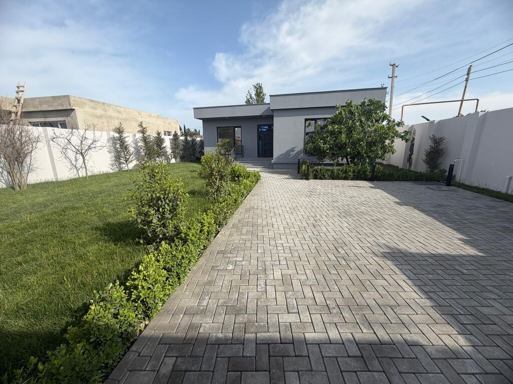 Buzovna 5 otaqlı, 121 kv. m, Yeni təmirli