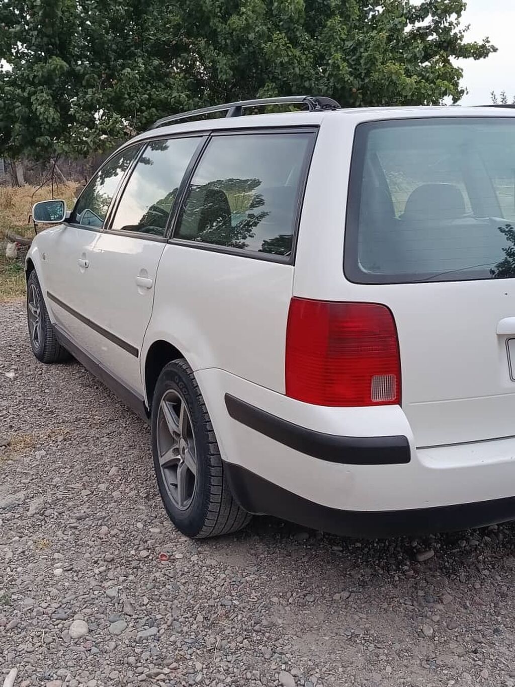 Volkswagen Passat Variant: 2000 г., 1.8 л, Механика, Бензин, Универсал: фото 5