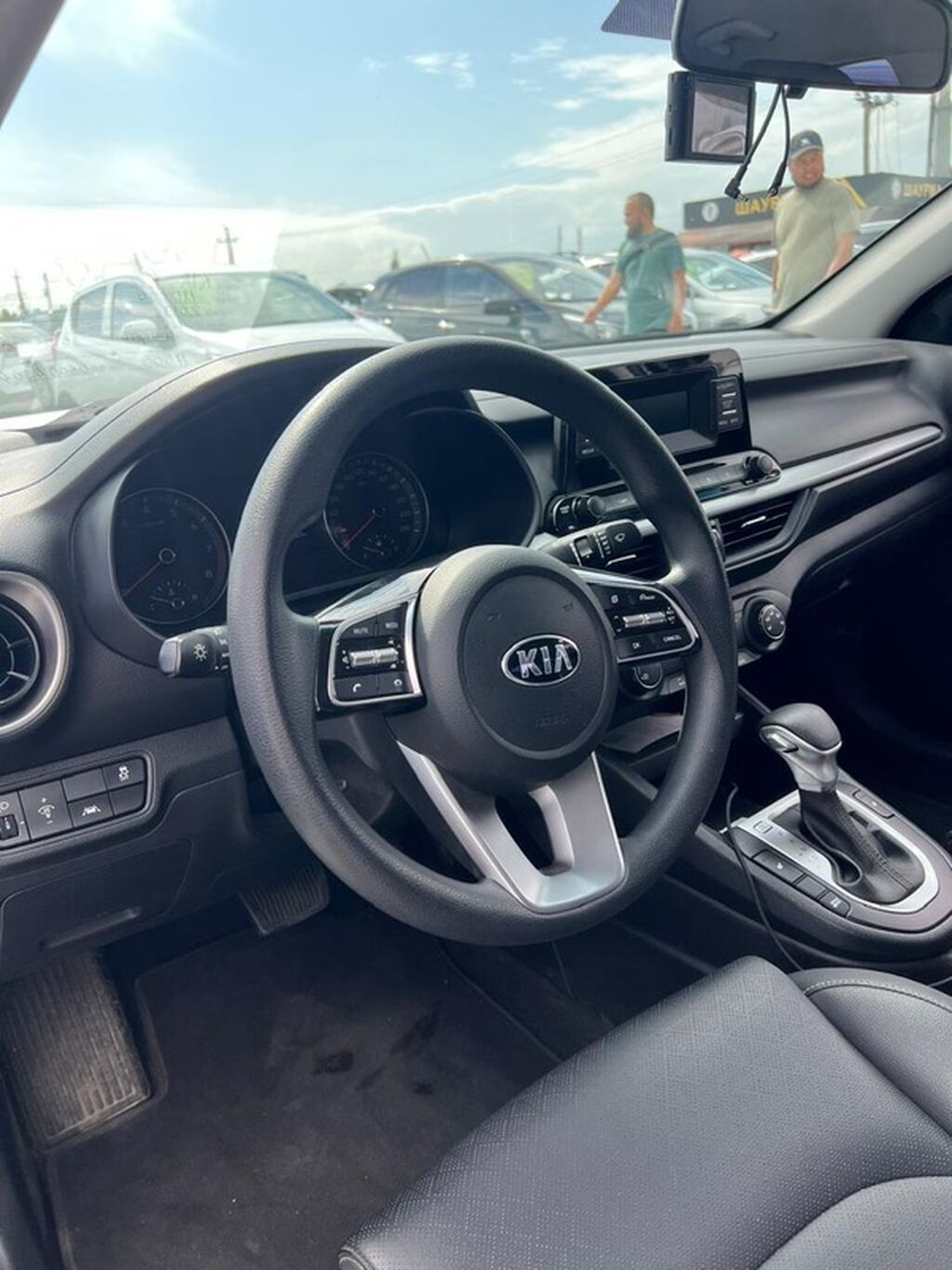 Kia K3: 2020 г., Автомат, Седан: фото 4