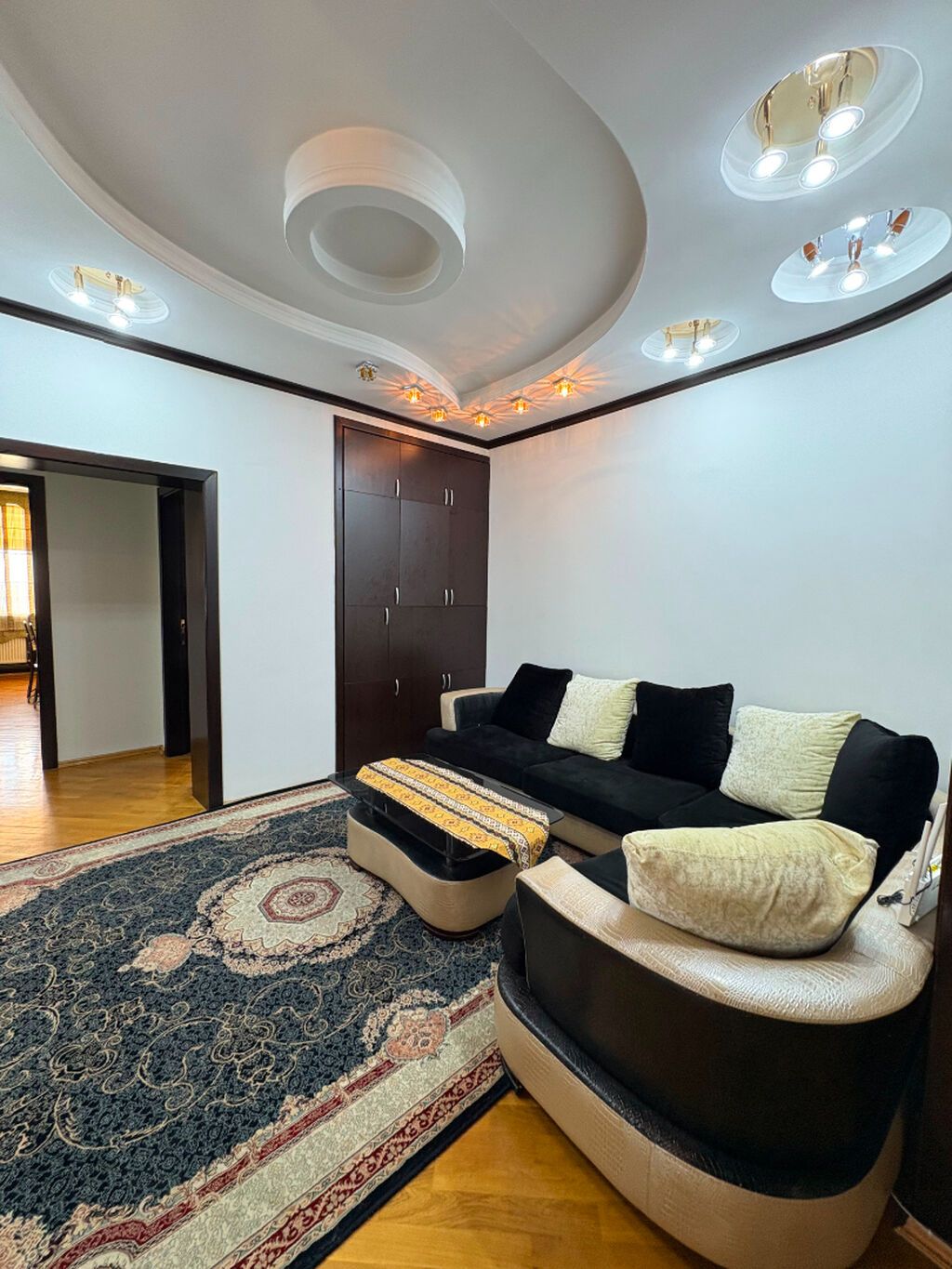 Bakıxanov qəs., 3 otaqlı, Yeni tikili, 178 kv. m