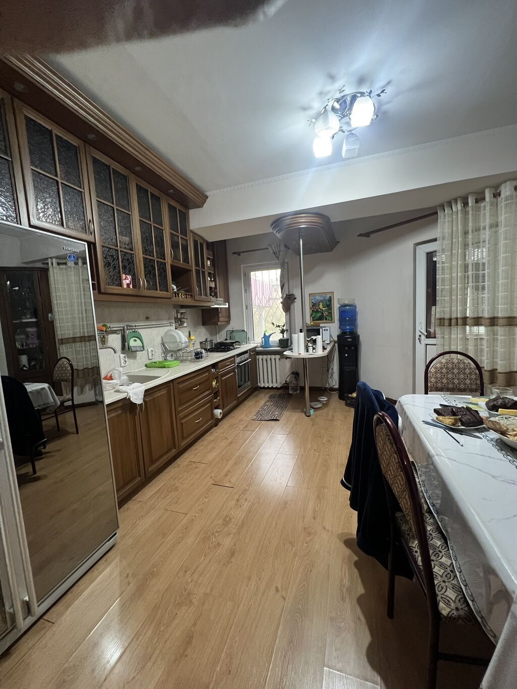 3 комнаты, 155 м², Юг-2 мкр Элитка, 1 этаж, Старый ремонт: фото 2